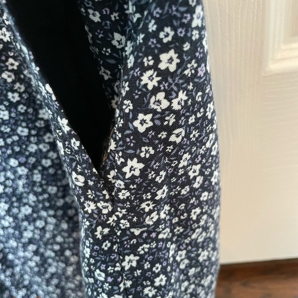 Abercrombie Kids Floral Romper - Picture 4 of 4